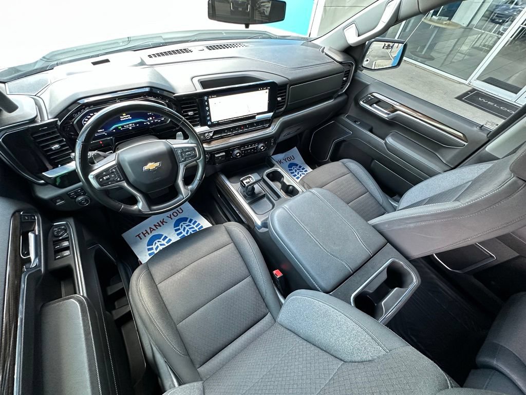 Used 2023 Chevrolet Silverado 1500 LT AWD/4WD image 24