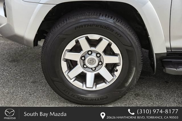Used 2015 Toyota 4Runner Trail AWD/4WD image 11