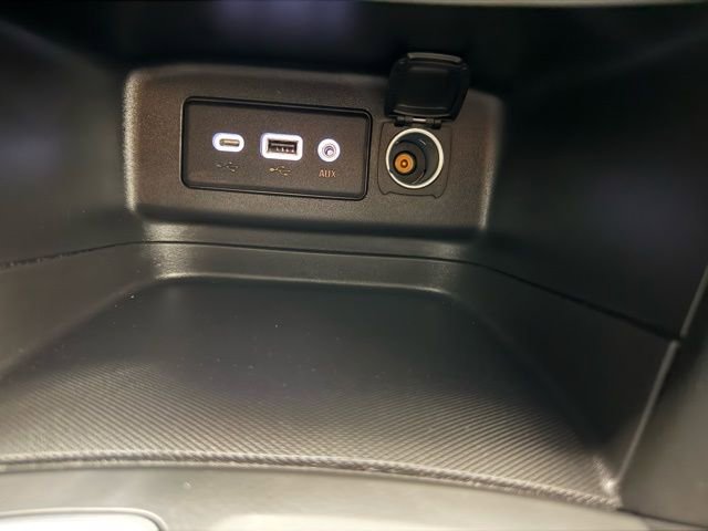 Used 2023 Chevrolet Equinox LS w/ LS Convenience Package image 24