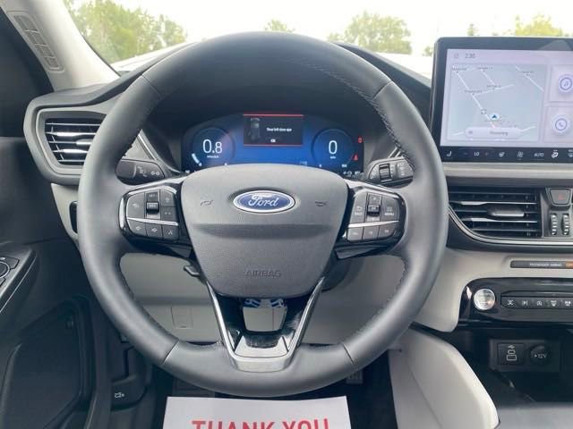 New 2024 Ford Escape Platinum w/ Premium Technology Package image 21