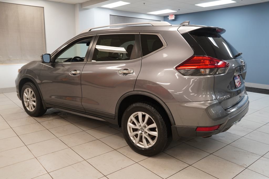 Used 2017 Nissan Rogue SV w/ SV Premium Package AWD/4WD image 7