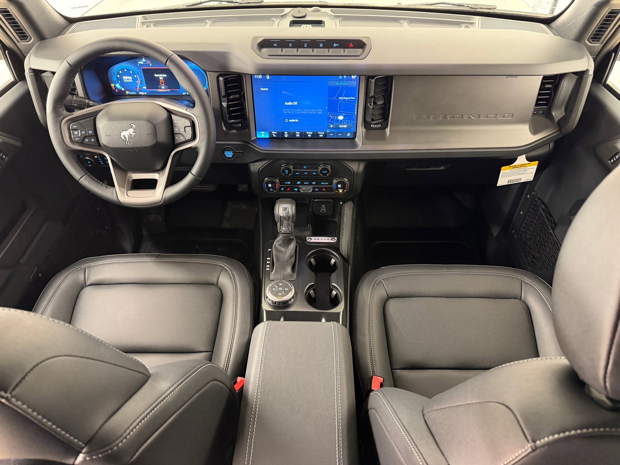 New 2026 Ford Bronco Badlands w/ Sasquatch Package image 14