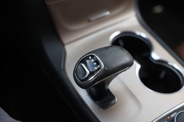 Used 2015 Jeep Grand Cherokee Summit AWD/4WD image 41