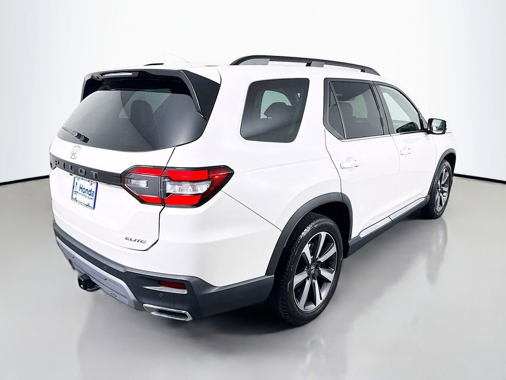 Certified 2023 Honda Pilot Elite image 7
