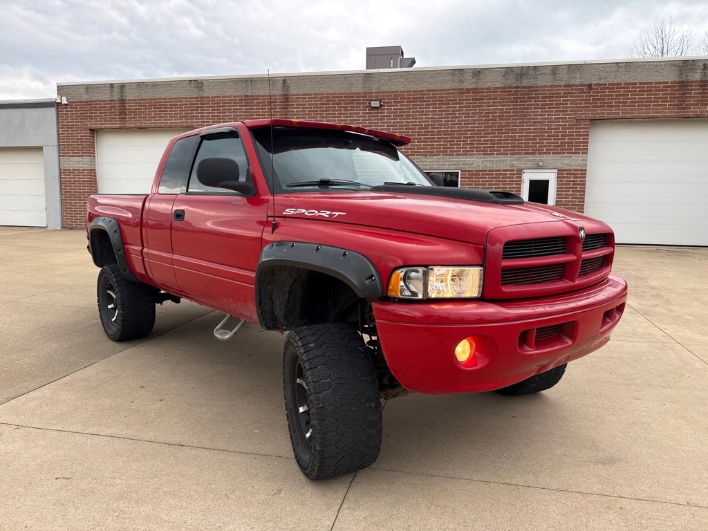 Used 2000 Dodge Ram 1500 Truck 4x4 Quad Cab image 3