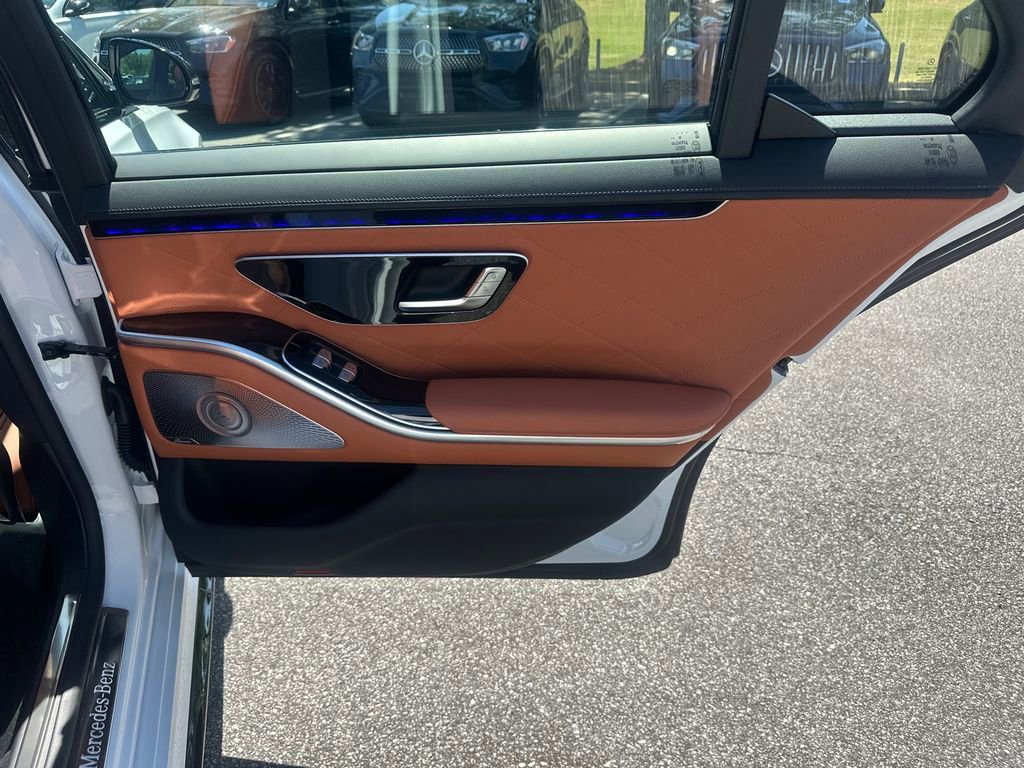 New 2026 Mercedes-Benz S 580 4MATIC Sedan image 18