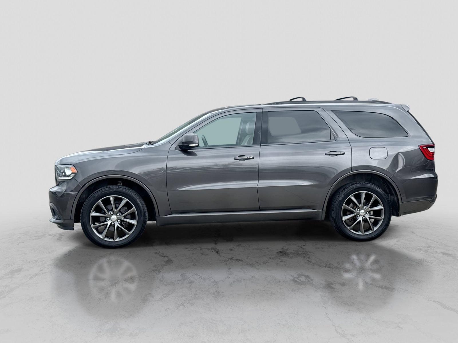 Used 2018 Dodge Durango GT w/ Premium Group AWD/4WD image 3