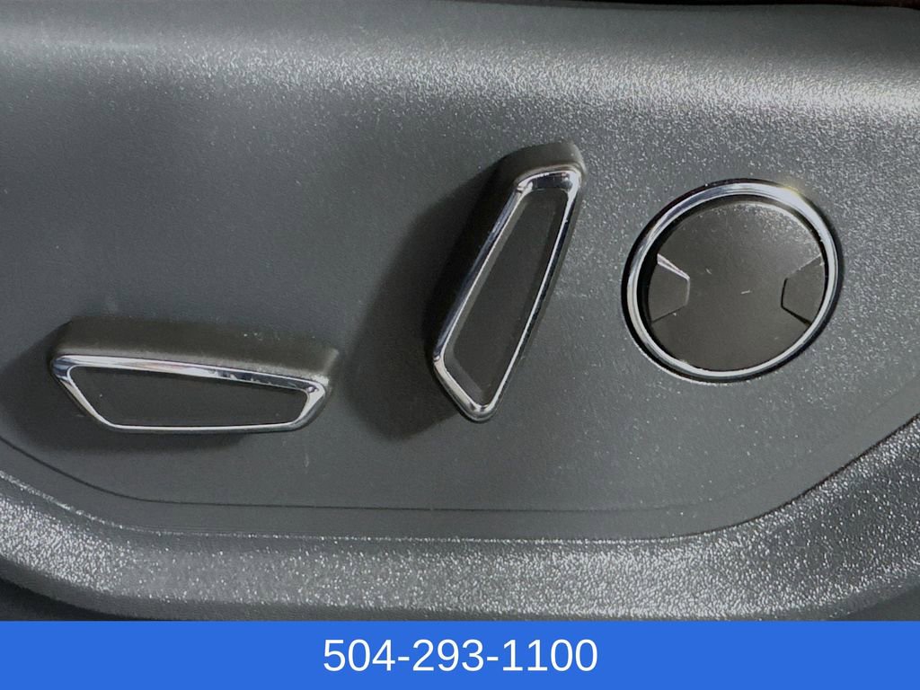 Certified 2024 Ford Expedition Limited image 20