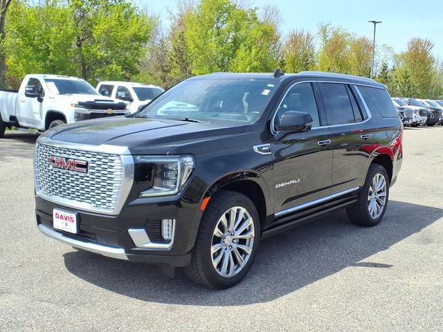 Used 2022 GMC Yukon Denali w/ Denali Premium Package AWD/4WD image 8