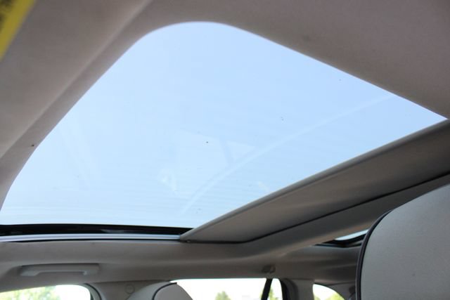 Used 2012 Lincoln MKX AWD image 5