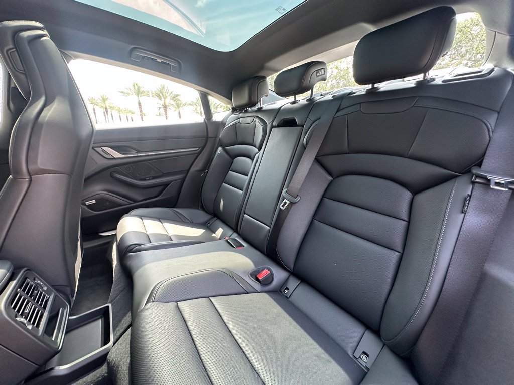 Used 2026 Porsche Taycan RWD image 35
