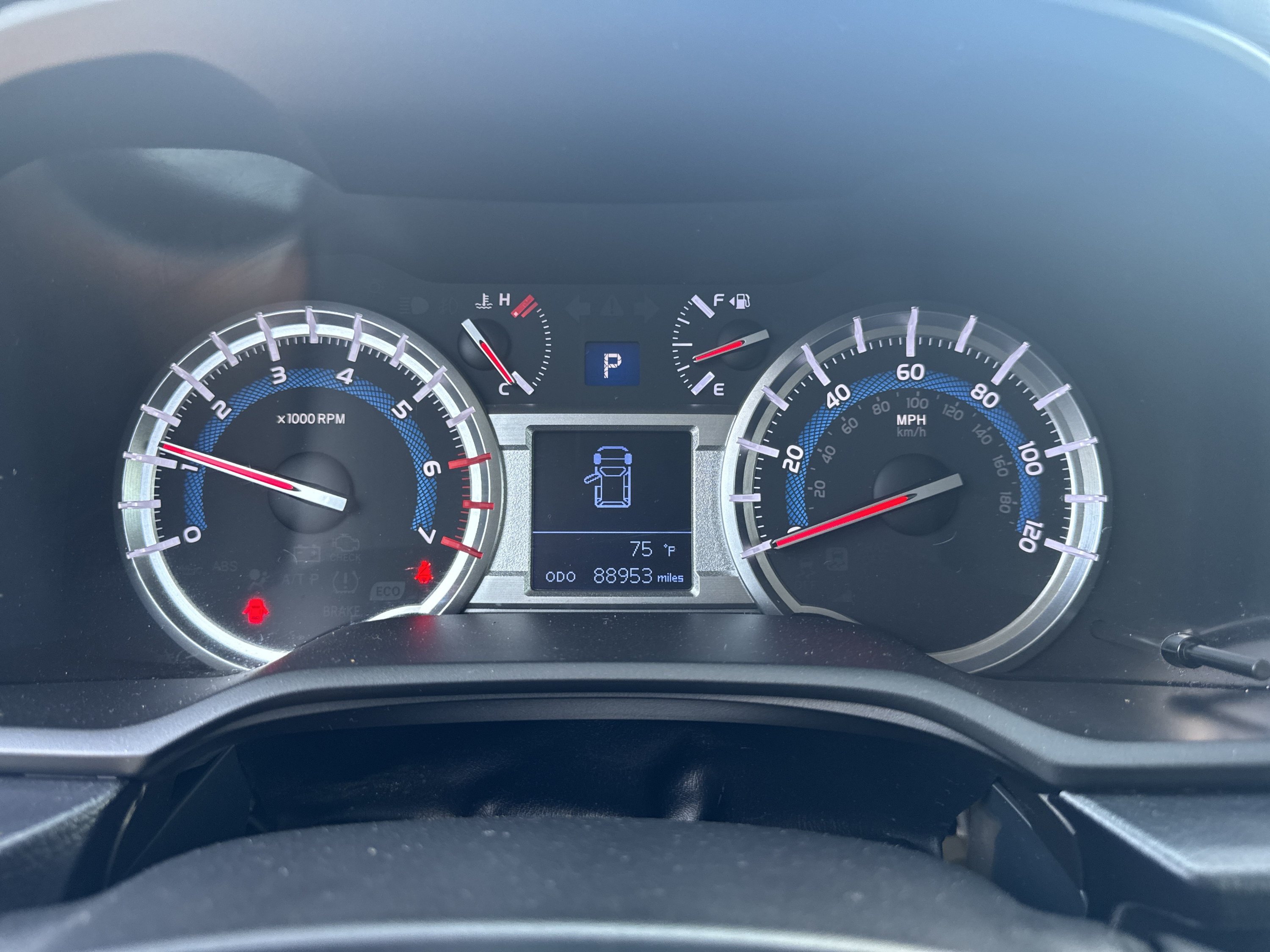 Used 2016 Toyota 4Runner SR5 AWD/4WD image 13