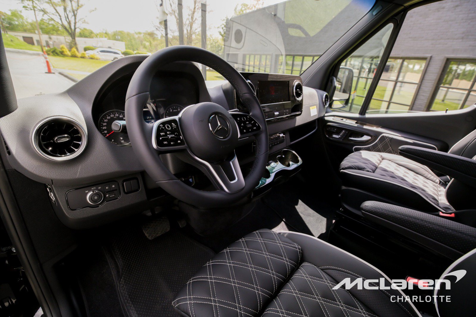 New 2024 Mercedes-Benz Sprinter 3500 image 11