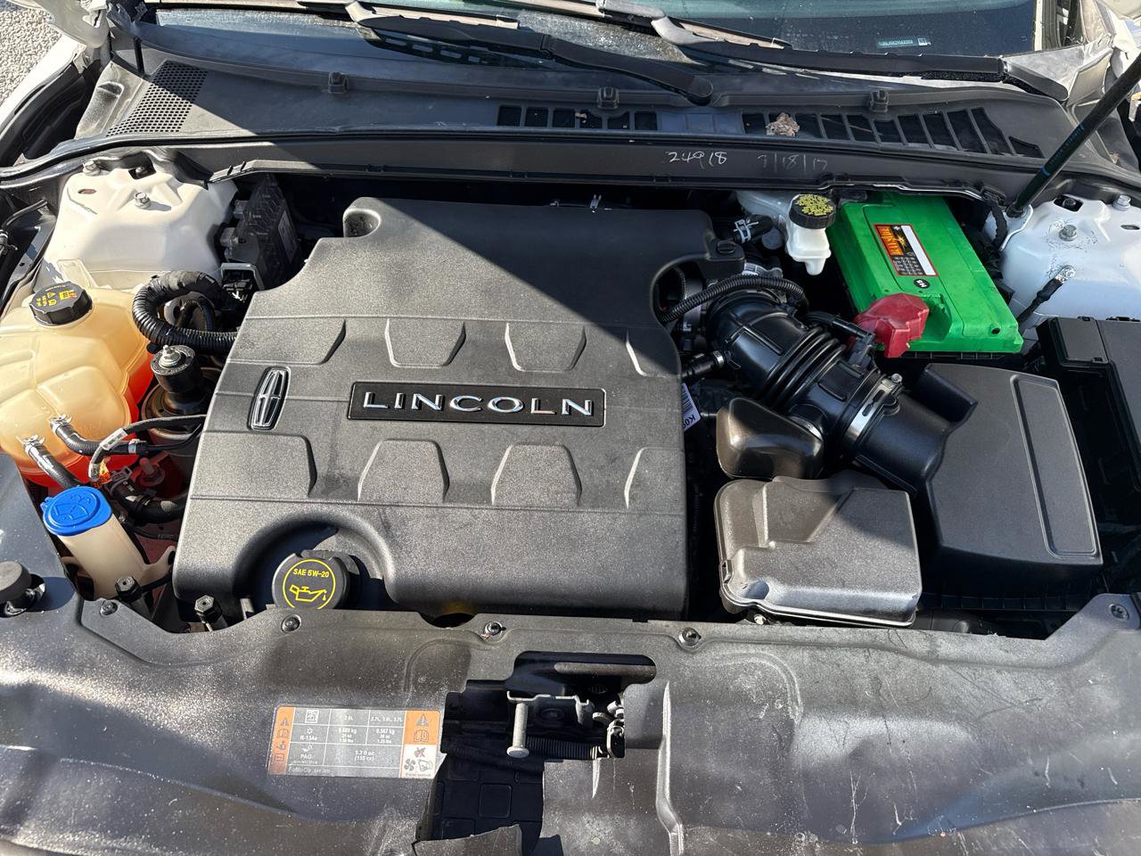 Used 2017 Lincoln Continental Select image 26