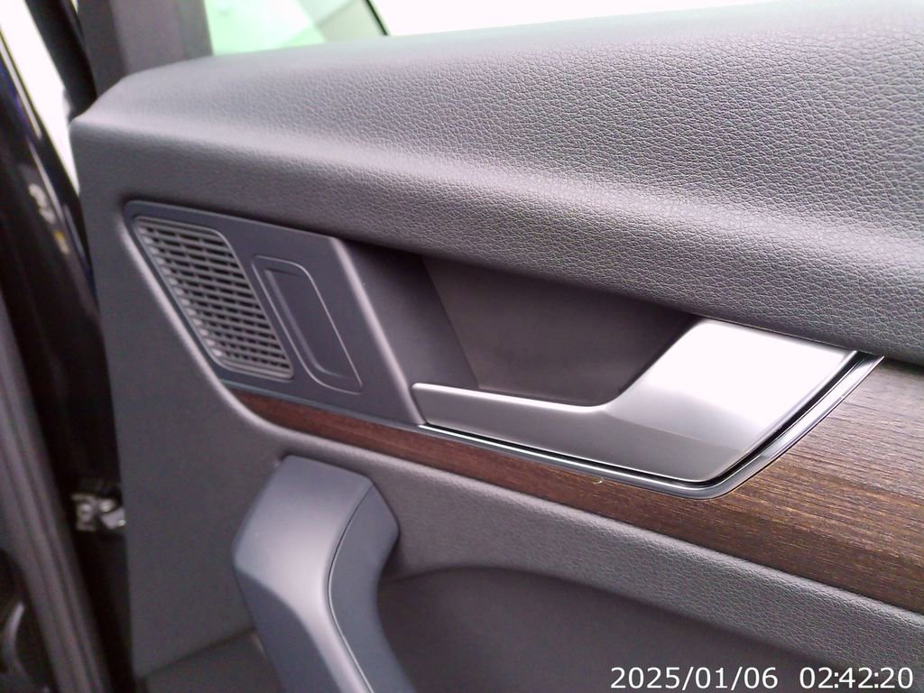 Certified 2023 Audi Q5 2.0T Premium Plus w/ Premium Plus Package image 35