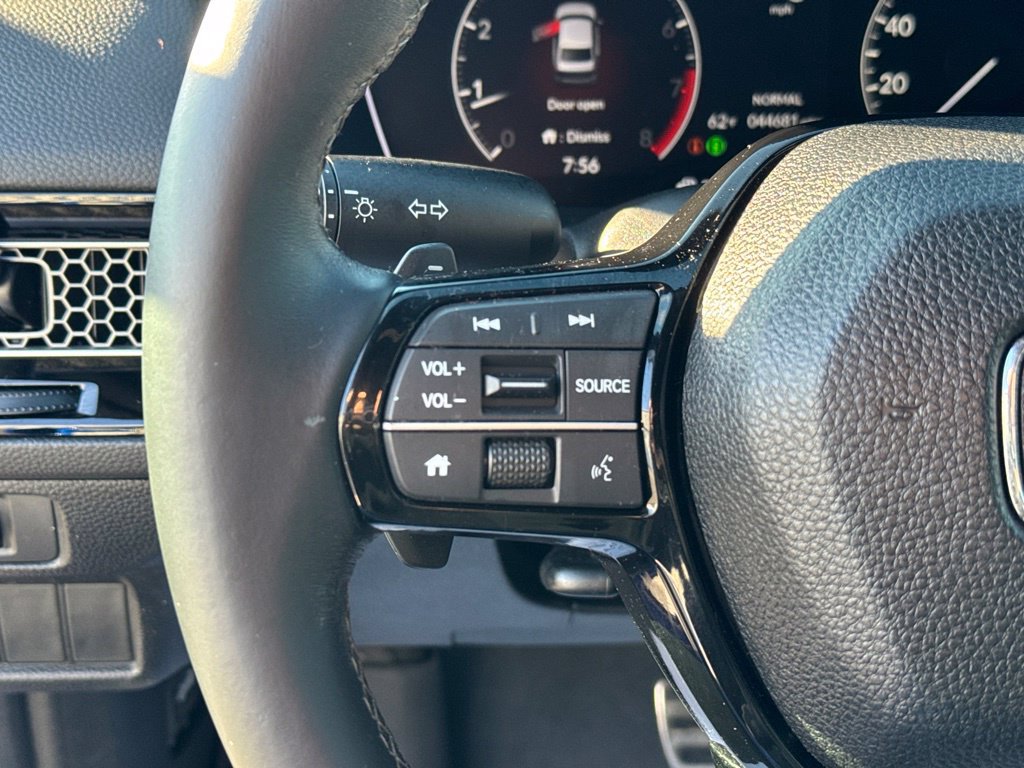 Used 2023 Honda Civic Sport image 16