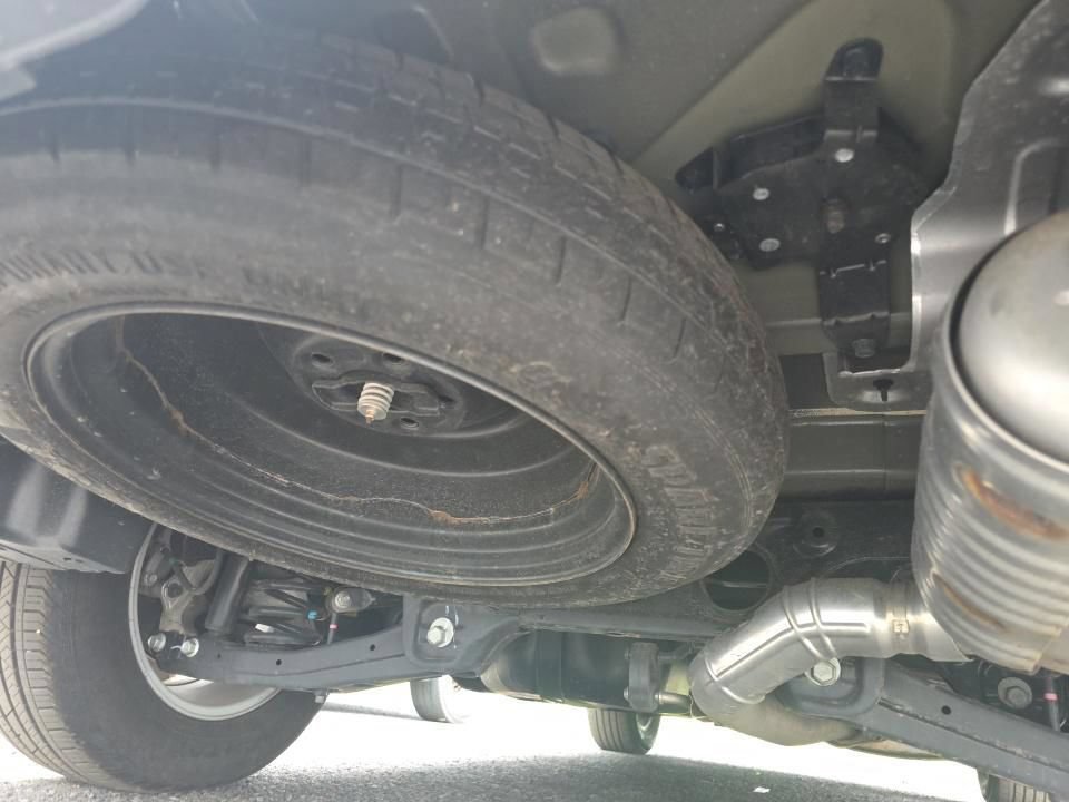 Used 2025 Kia Sorento LX FWD image 15