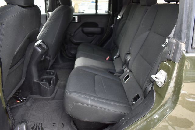Certified 2023 Jeep Gladiator Sport AWD/4WD image 24