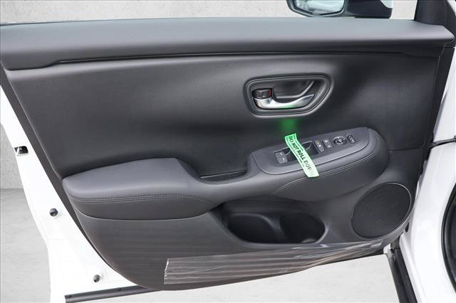New 2027 Honda HR-V LX image 12