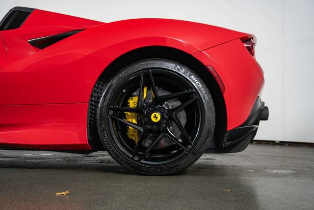 Used 2023 Ferrari F8 Tributo RWD image 13