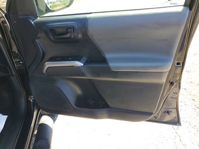 Used 2023 Toyota Tacoma SR5 image 34