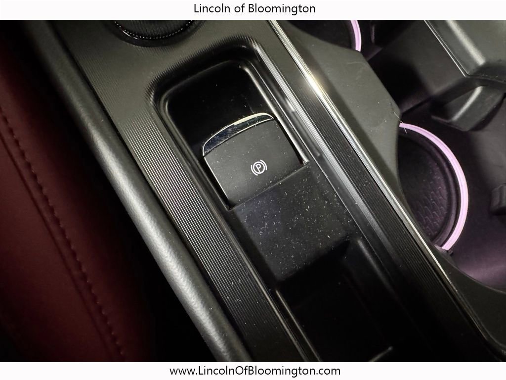 New 2025 Lincoln Corsair Reserve w/ Equipment Group 202A image 54