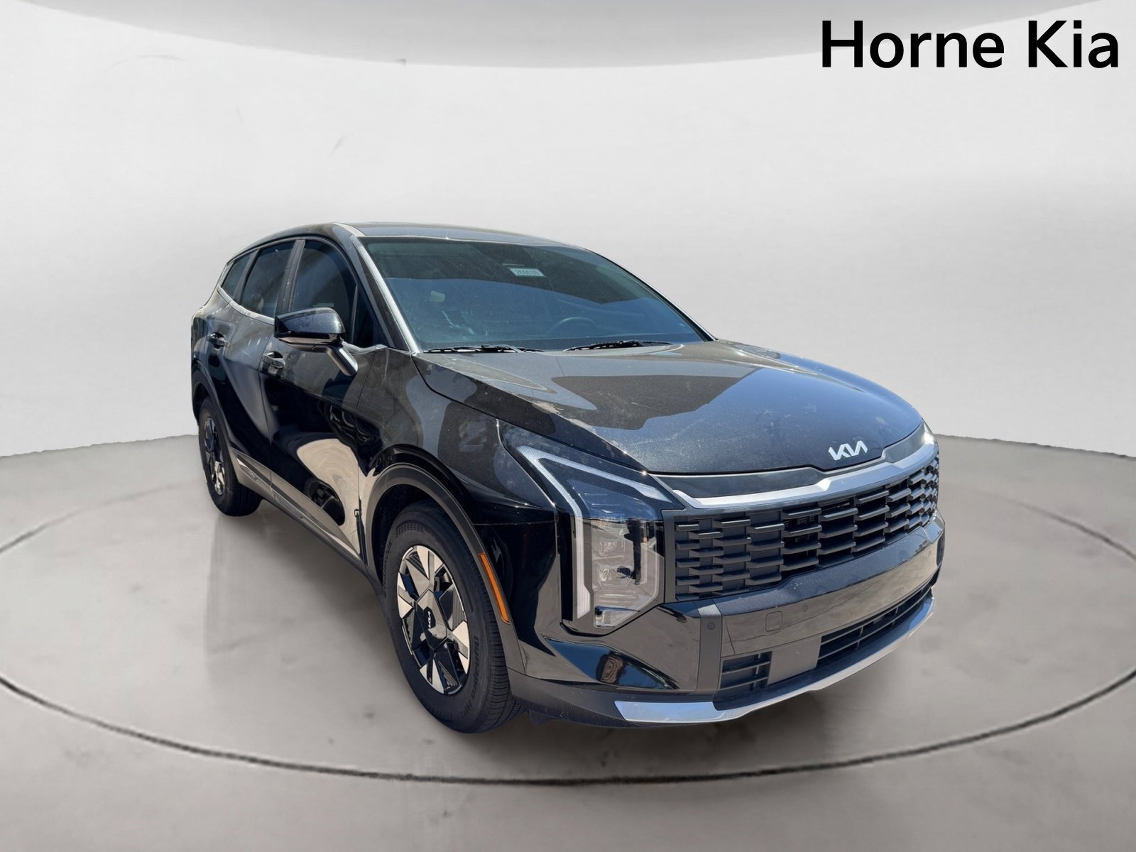 New 2026 Kia Sportage LX FWD image 2