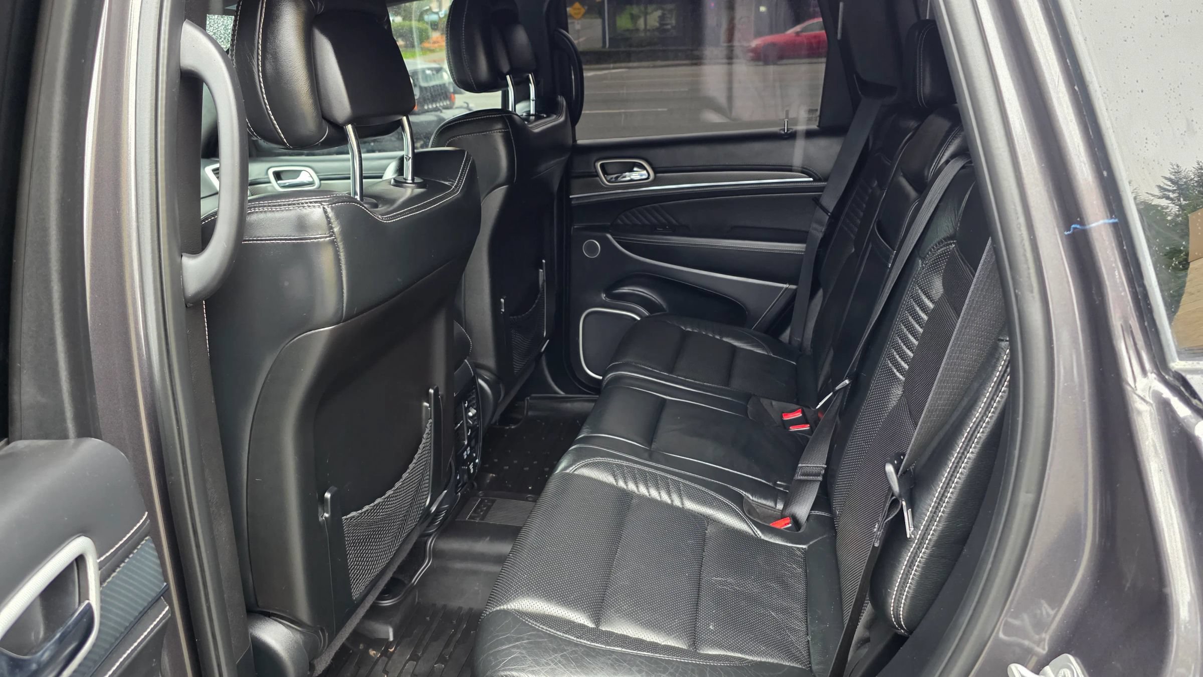 Used 2018 Jeep Grand Cherokee SRT AWD/4WD image 11