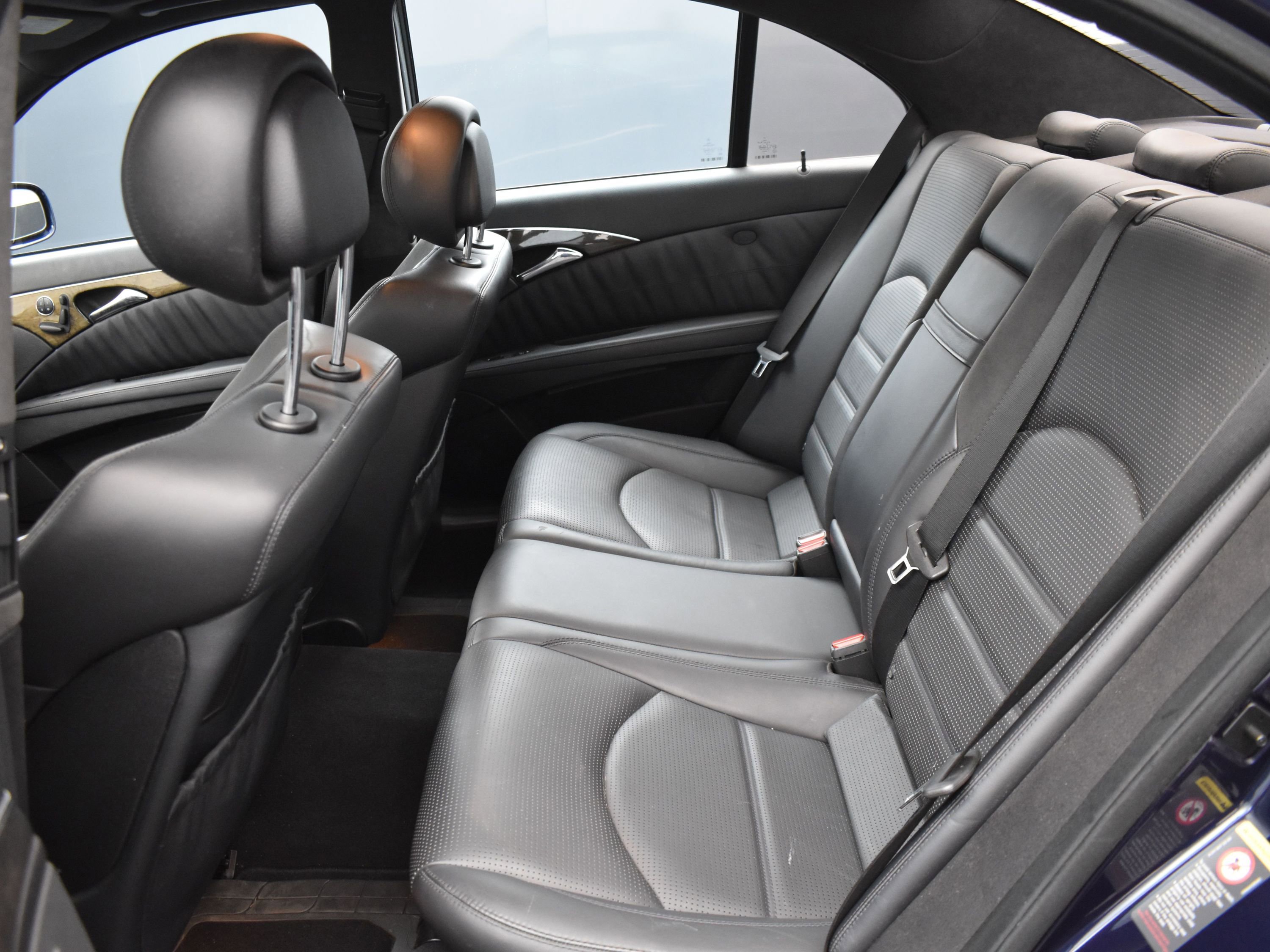 Used 2008 Mercedes-Benz E 63 AMG Sedan image 16