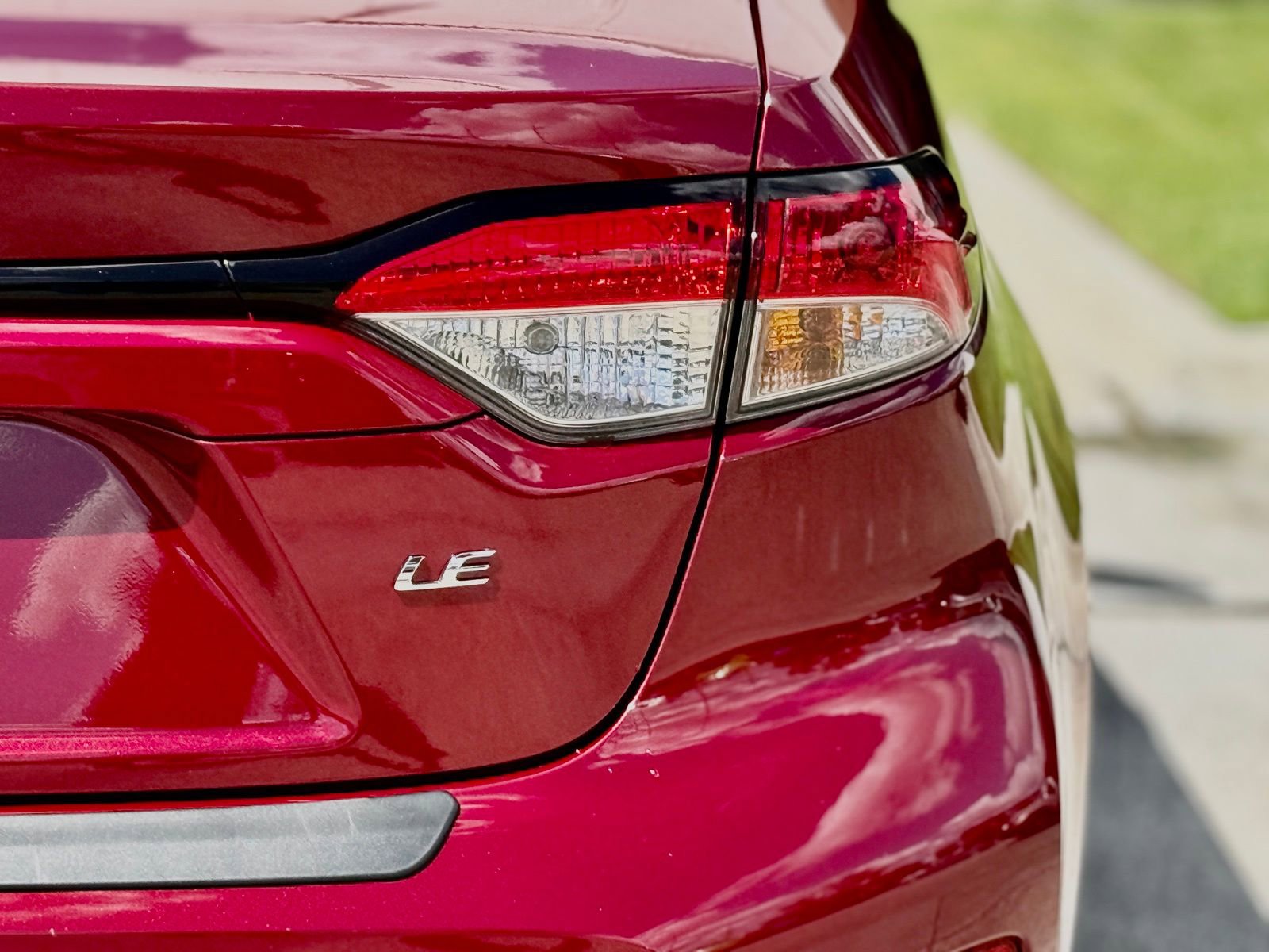 Used 2025 Toyota Corolla LE w/ LE Premium Package image 15