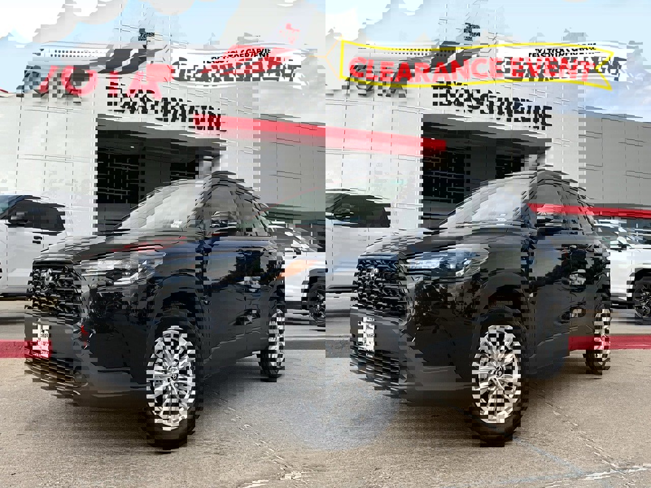 Used 2025 Toyota Corolla Cross LE