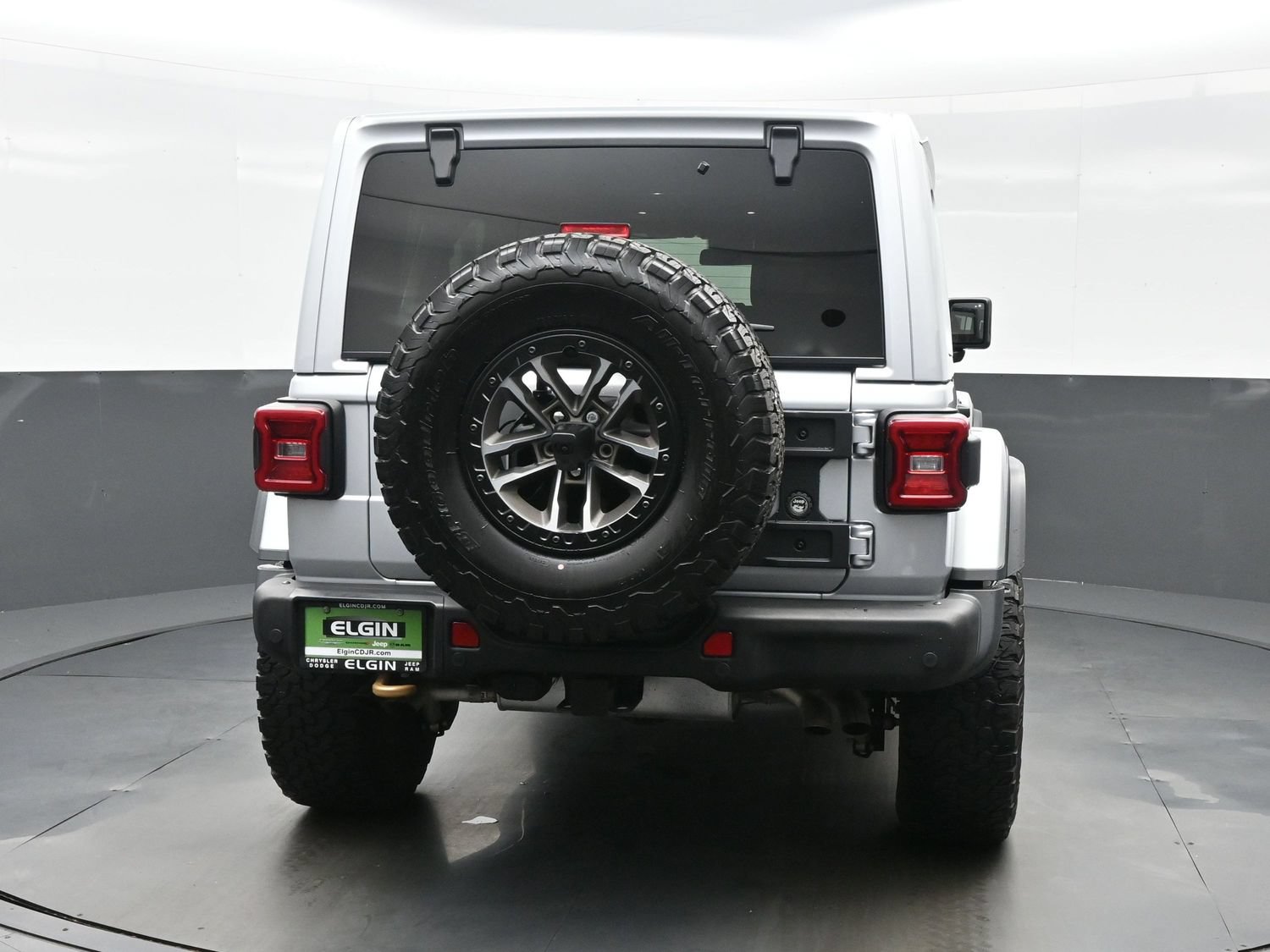 Used 2024 Jeep Wrangler Unlimited Rubicon 392 AWD/4WD image 7