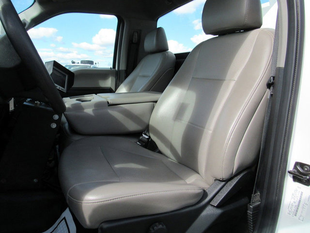 Used 2020 Ford F350 XL w/ Power Equipment Group image 29