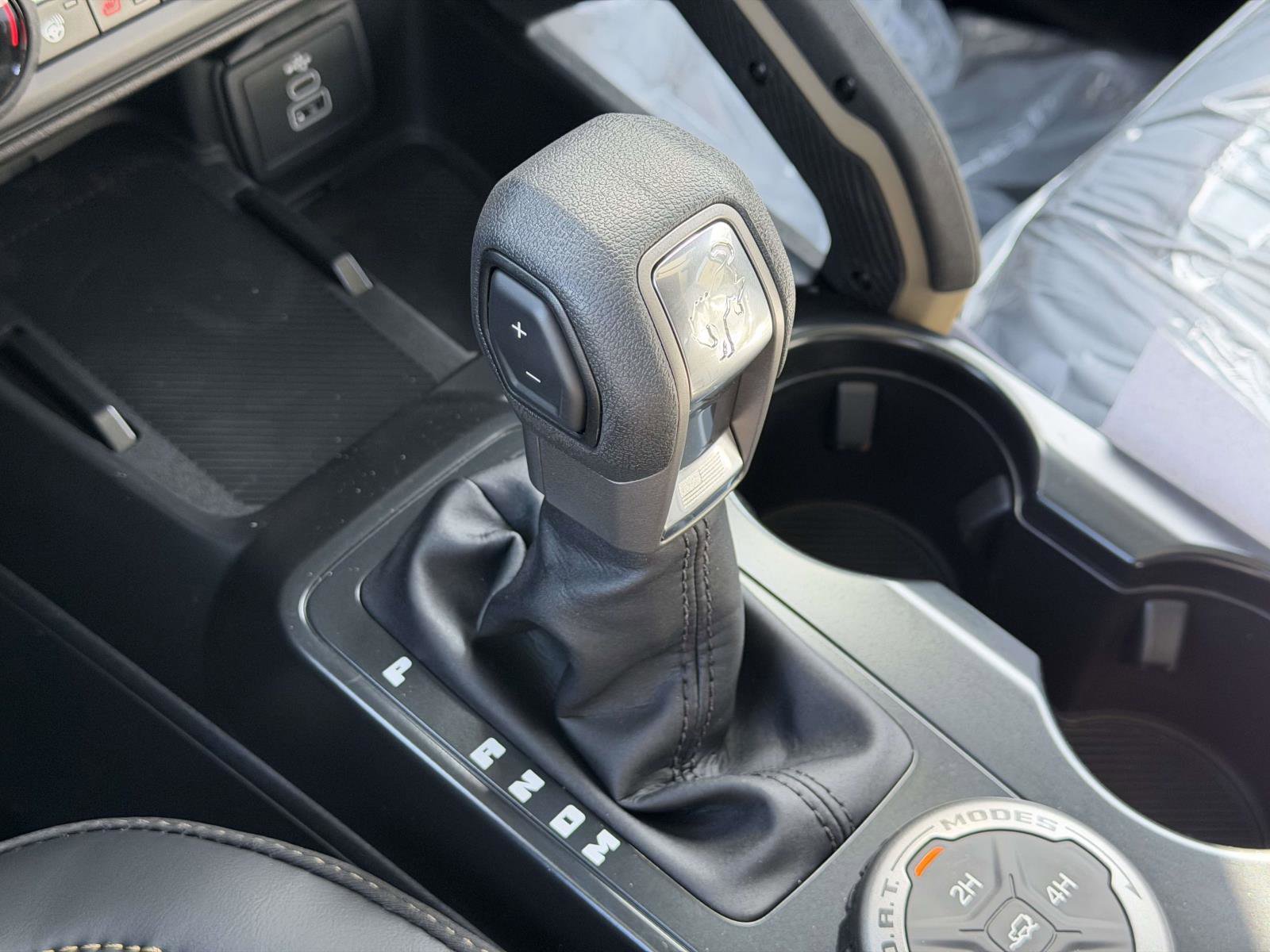 New 2026 Ford Bronco Badlands image 28