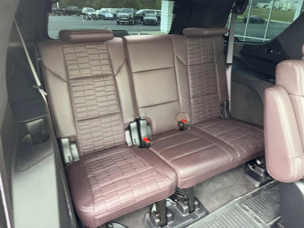 Used 2024 Cadillac Escalade Sport Platinum w/ LPO, ONYX Package image 15