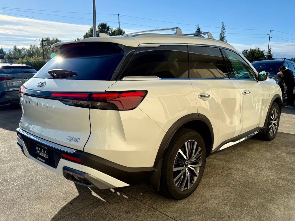 Certified 2024 INFINITI QX60 Sensory w/ Cargo Package AWD/4WD image 5