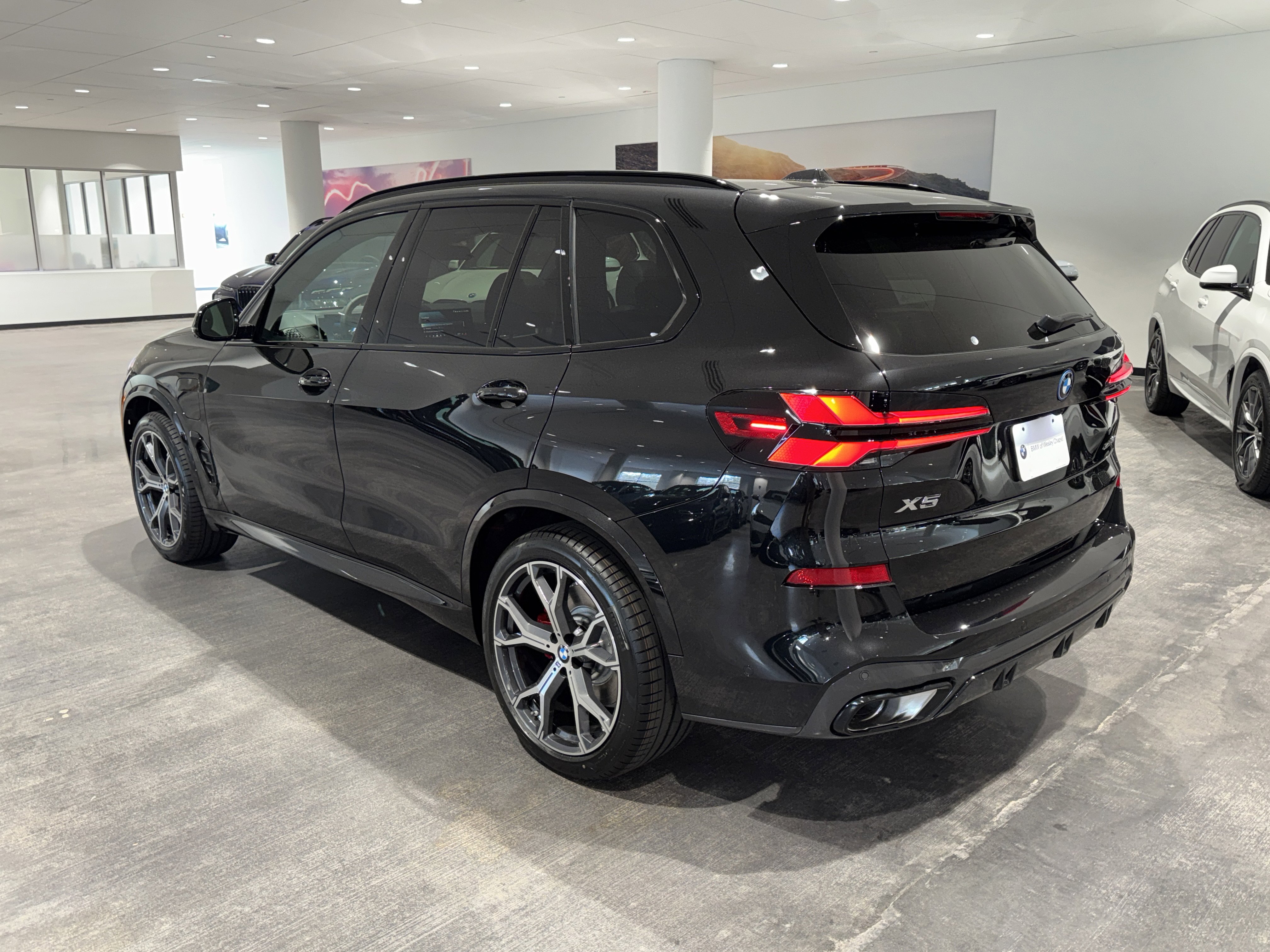 New 2026 BMW X5 xDrive50e image 5