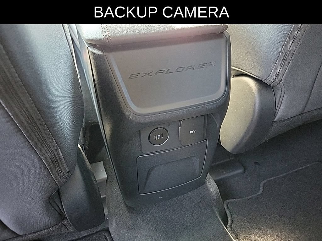 Used 2026 Ford Explorer Active AWD/4WD image 10