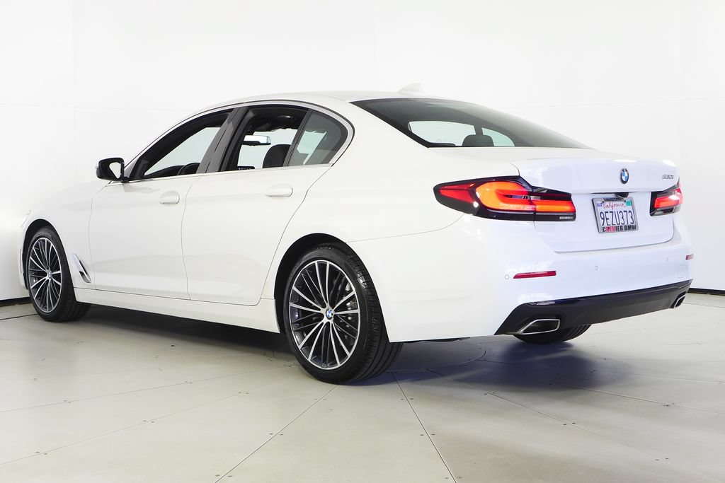 Used 2023 BMW 530i w/ Convenience Package RWD image 9