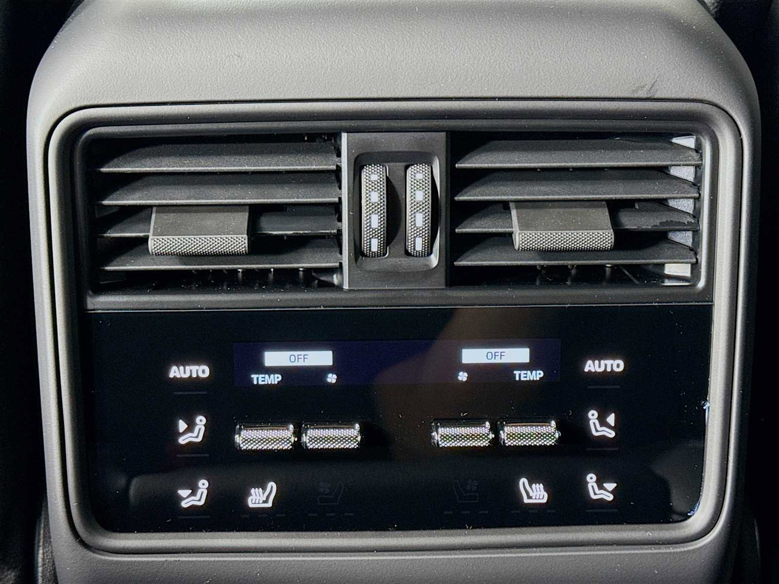 New 2026 Porsche Cayenne E-Hybrid image 27