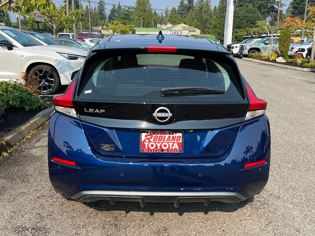 Used 2025 Nissan Leaf S FWD image 8