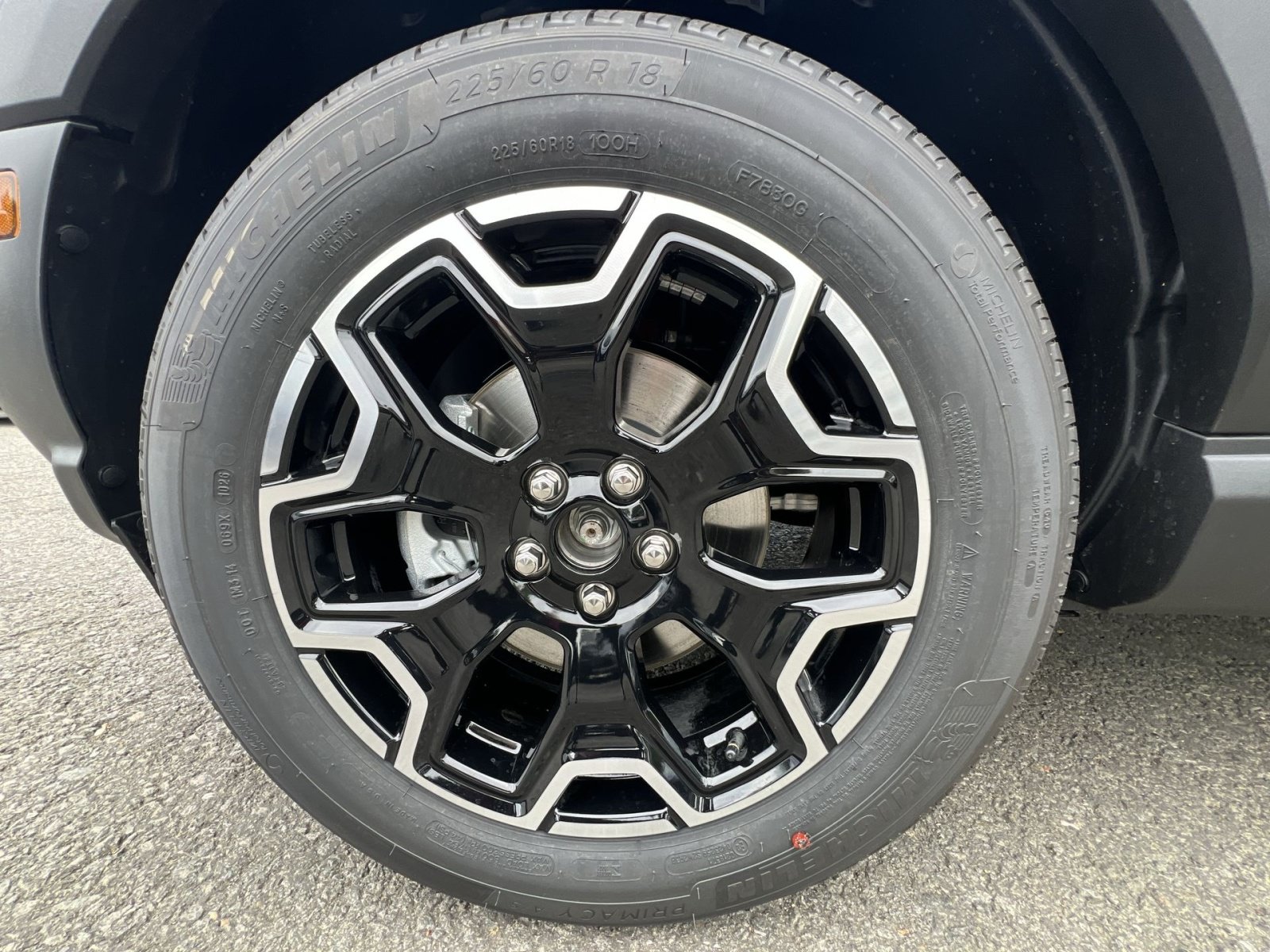 New 2026 Ford Bronco Sport Outer Banks w/ Outer Banks Tech Package+ AWD/4WD image 20
