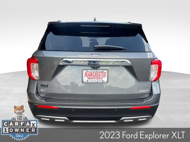 Used 2023 Ford Explorer XLT w/ Equipment Group 202A AWD/4WD image 7