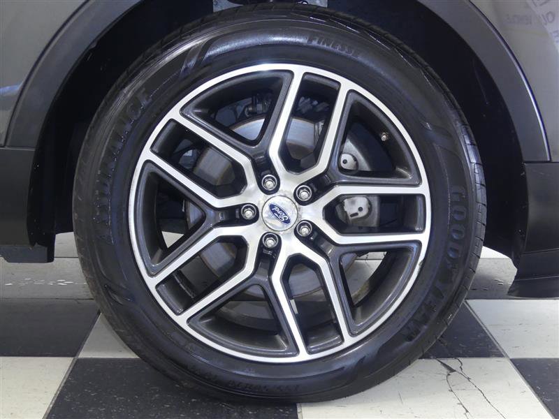 Used 2018 Ford Explorer Sport w/ Equipment Group 401A image 36