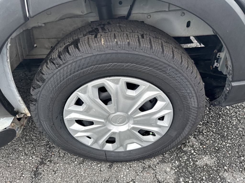 Used 2025 Ford Transit 250 Low Roof w/ Exterior Upgrade Package RWD image 12