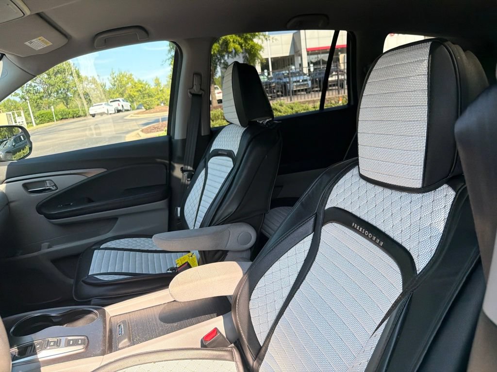Used 2021 Honda Pilot EX image 9