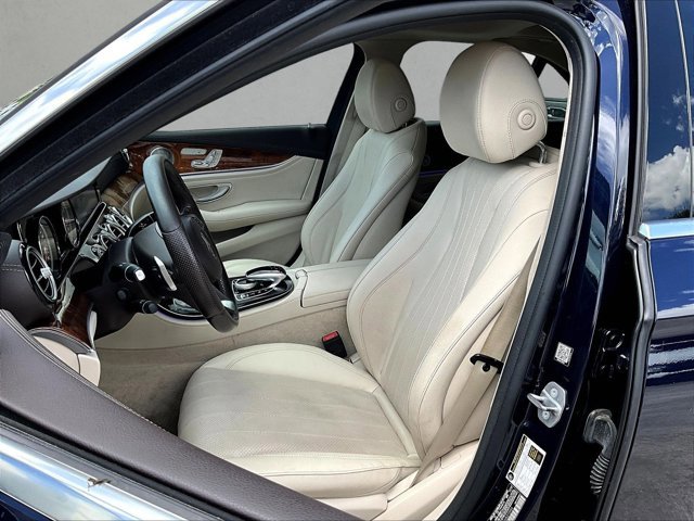 Used 2018 Mercedes-Benz E 300 4MATIC image 27