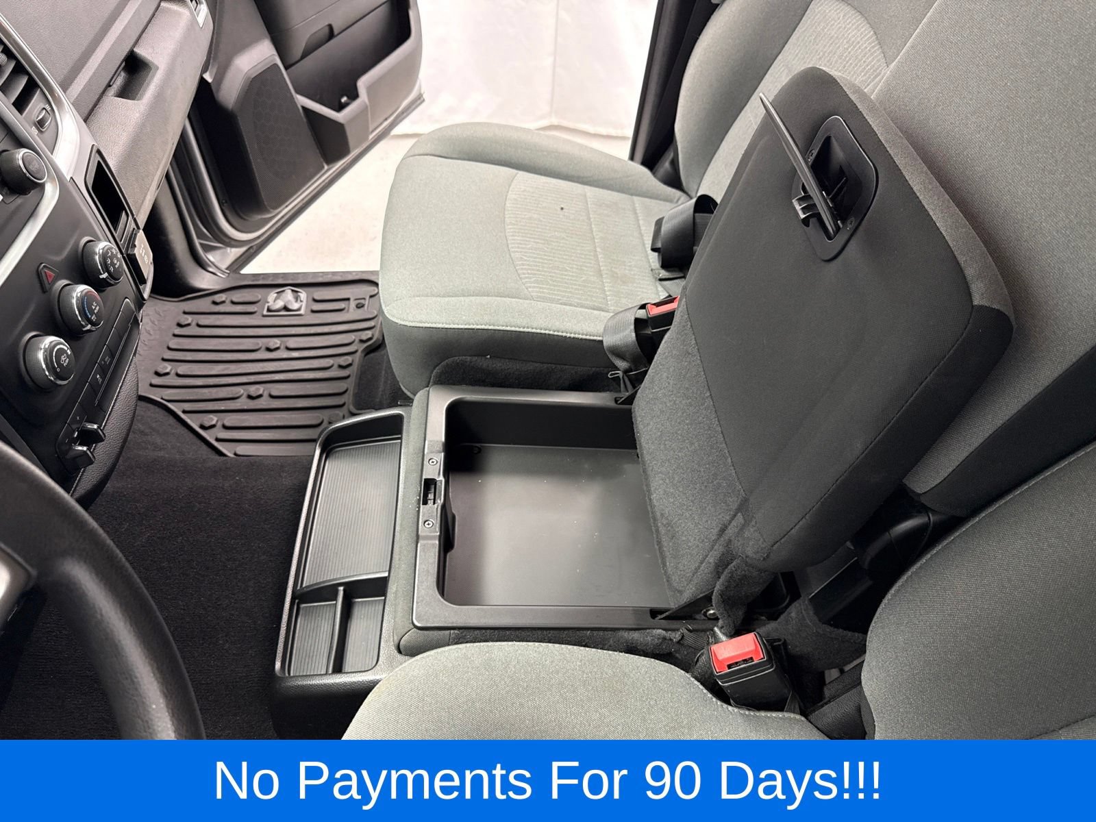 Used 2022 RAM 1500 Classic SLT w/ Protection Group AWD/4WD image 20