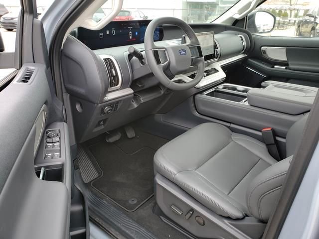 New 2026 Ford Expedition Max Active image 14