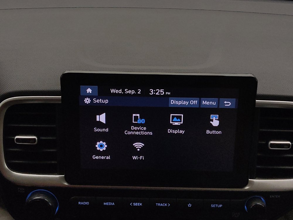 Used 2025 Hyundai Venue SEL FWD image 25